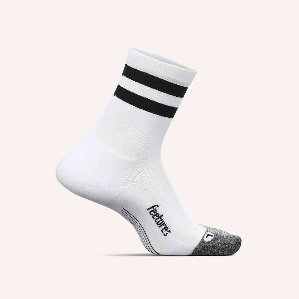 Feetures Elite Light Cushion Crew Socks