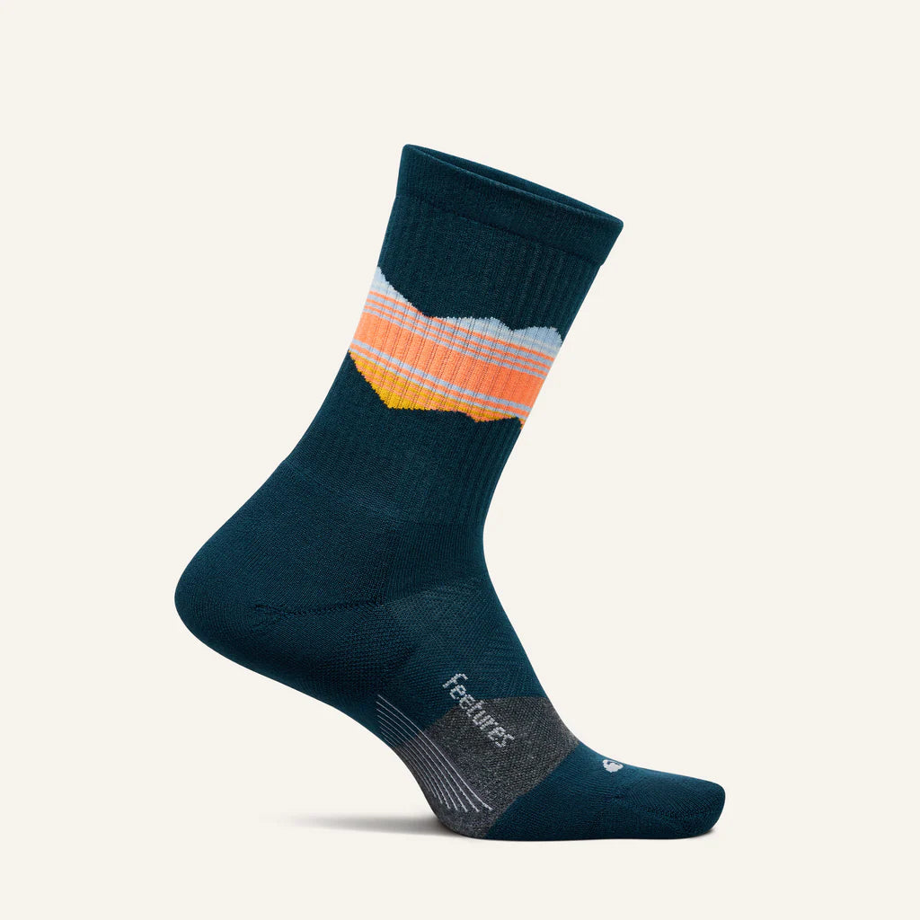 Feetures Trail Max Cushion Crew Socks