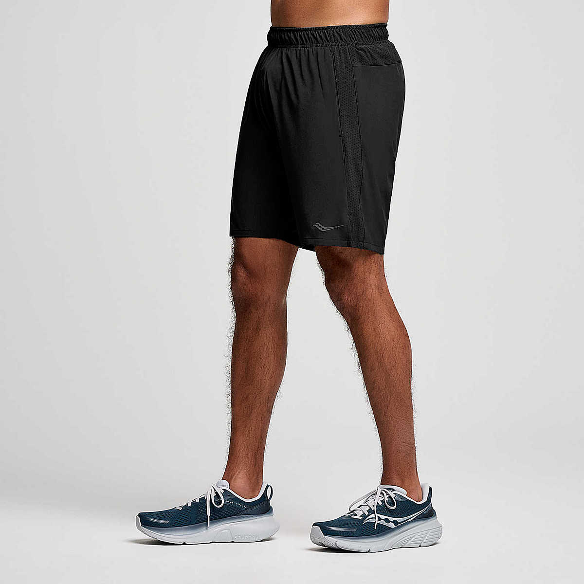 Saucony Outpace 7" Shorts Men