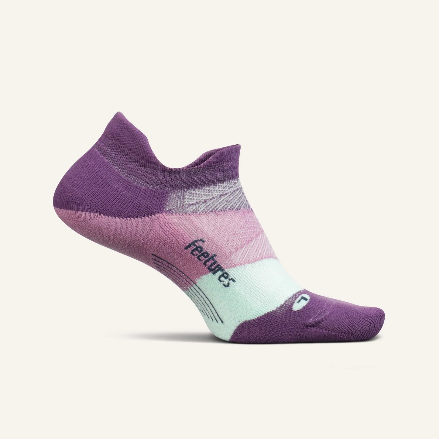 Feetures Elite Light Cushion No Show Socks