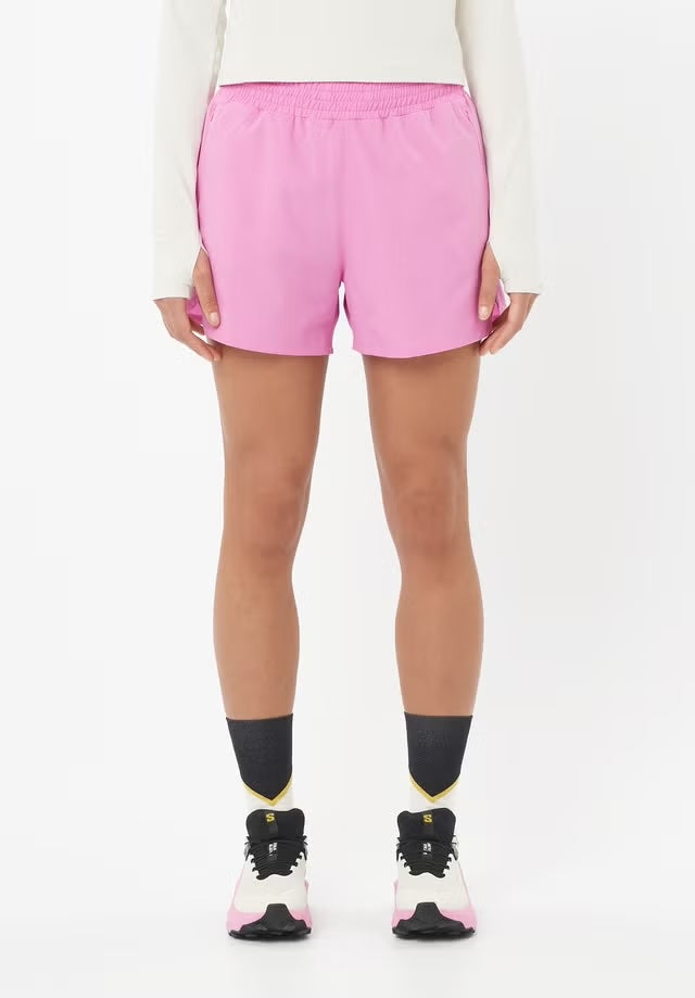 _Salomon SHKout Core Shorts 4" Women